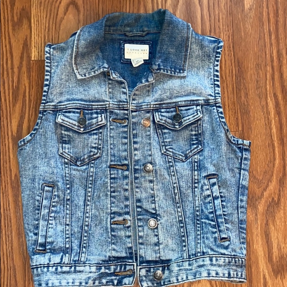 Women’s Denim Vest